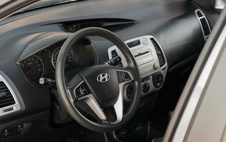 Hyundai i20 IB рестайлинг, 2010 год, 450 000 рублей, 11 фотография