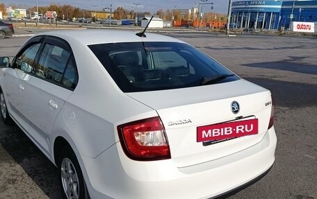 Skoda Rapid I, 2018 год, 1 280 000 рублей, 2 фотография