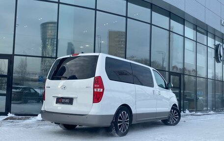 Hyundai H-1 II рестайлинг, 2020 год, 3 100 000 рублей, 5 фотография