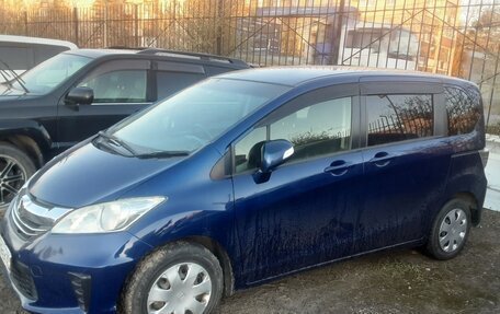 Honda Freed I, 2016 год, 1 291 600 рублей, 3 фотография