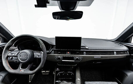 Audi RS 4, 2024 год, 15 290 000 рублей, 9 фотография