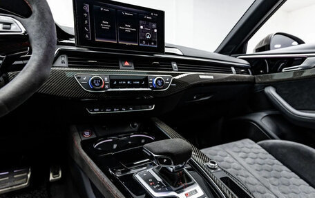 Audi RS 4, 2024 год, 15 290 000 рублей, 19 фотография