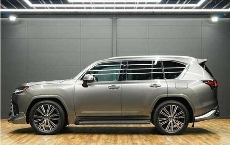 Lexus LX, 2024 год, 14 700 000 рублей, 9 фотография