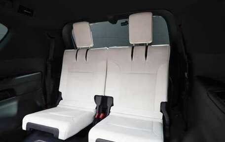 Lexus LX, 2024 год, 14 700 000 рублей, 16 фотография