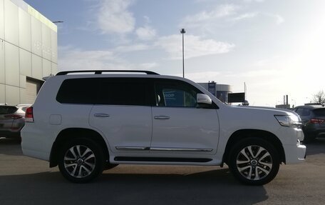 Toyota Land Cruiser 200, 2016 год, 6 139 000 рублей, 4 фотография