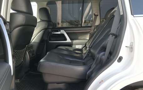 Toyota Land Cruiser 200, 2016 год, 6 139 000 рублей, 16 фотография