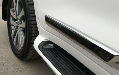 Toyota Land Cruiser 200, 2016 год, 6 139 000 рублей, 33 фотография