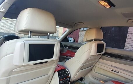 BMW 7 серия, 2011 год, 1 530 000 рублей, 10 фотография