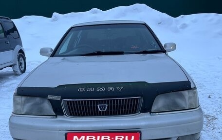 Toyota Vista, 1998 год, 380 000 рублей, 1 фотография