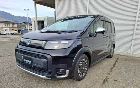 Honda Freed, 2025 год, 2 040 000 рублей, 1 фотография