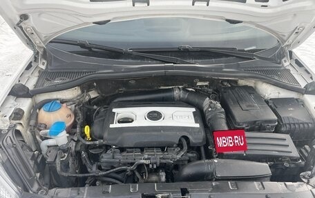 Skoda Yeti I рестайлинг, 2013 год, 980 000 рублей, 22 фотография