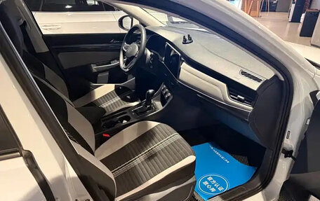 Volkswagen Bora, 2022 год, 1 189 000 рублей, 9 фотография