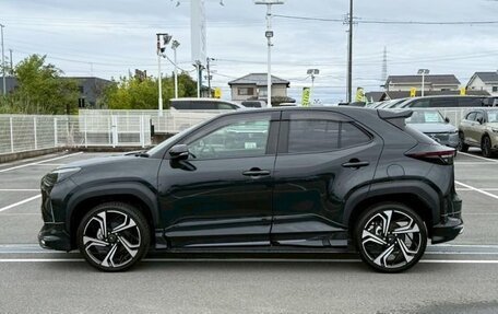 Toyota Yaris Cross, 2022 год, 1 657 000 рублей, 8 фотография