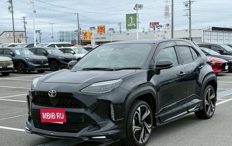 Toyota Yaris Cross, 2022 год, 1 657 000 рублей, 4 фотография