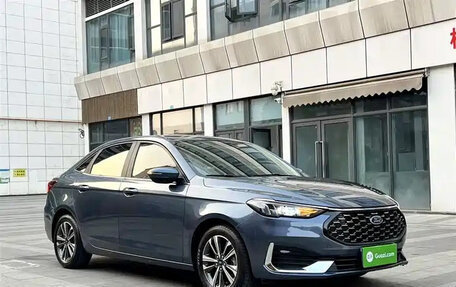 Ford Focus IV, 2022 год, 6 фотография