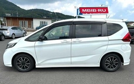 Honda Freed II, 2019 год, 1 065 000 рублей, 5 фотография