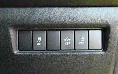 Suzuki Swift V, 2018 год, 1 380 000 рублей, 12 фотография