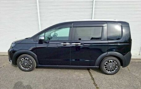 Honda Freed, 2025 год, 2 040 000 рублей, 8 фотография