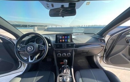 Mazda CX-4, 2023 год, 2 195 605 рублей, 8 фотография