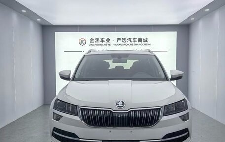 Skoda Karoq I, 2022 год, 1 977 605 рублей, 2 фотография