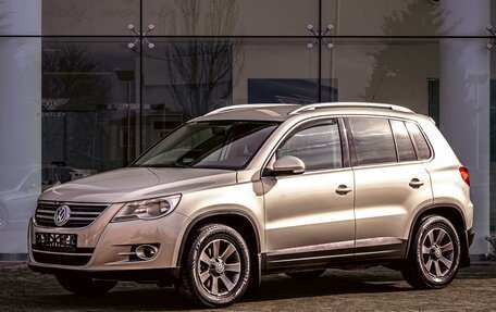 Volkswagen Tiguan I, 2010 год, 995 000 рублей, 1 фотография