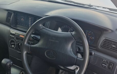 Toyota Corolla, 2002 год, 480 000 рублей, 7 фотография