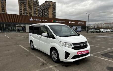Honda Stepwgn IV, 2016 год, 1 540 000 рублей, 10 фотография