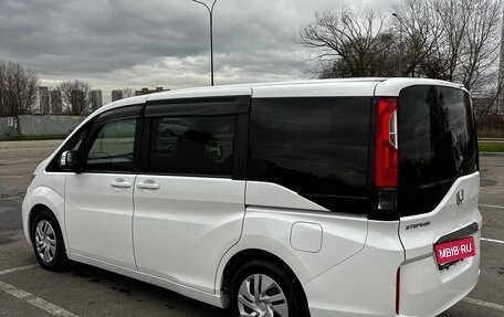 Honda Stepwgn IV, 2016 год, 1 540 000 рублей, 4 фотография