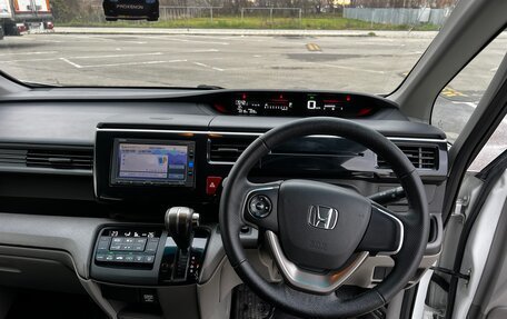 Honda Stepwgn IV, 2016 год, 1 540 000 рублей, 11 фотография