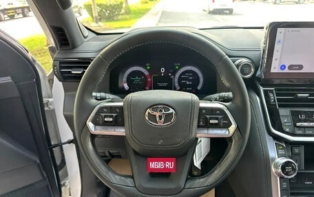 Toyota Land Cruiser, 2025 год, 14 370 133 рублей, 7 фотография