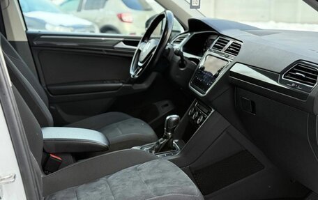 Volkswagen Tiguan II, 2018 год, 2 650 000 рублей, 14 фотография