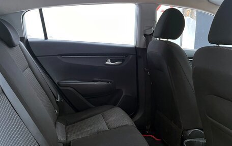 KIA Rio IV, 2018 год, 1 049 888 рублей, 15 фотография