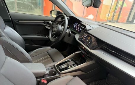 Audi A3, 2023 год, 2 200 000 рублей, 14 фотография