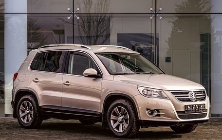 Volkswagen Tiguan I, 2010 год, 995 000 рублей, 3 фотография