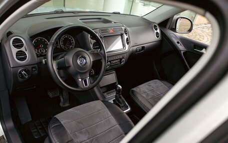 Volkswagen Tiguan I, 2010 год, 995 000 рублей, 13 фотография