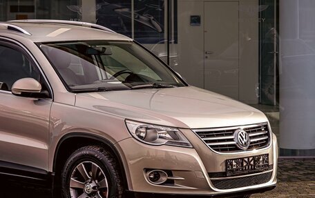 Volkswagen Tiguan I, 2010 год, 995 000 рублей, 9 фотография