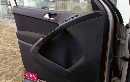 Volkswagen Tiguan I, 2010 год, 995 000 рублей, 12 фотография