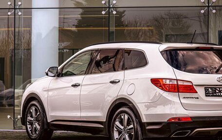 Hyundai Santa Fe III рестайлинг, 2015 год, 1 695 000 рублей, 8 фотография