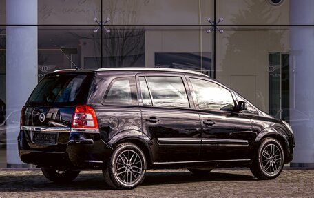 Opel Zafira B, 2013 год, 795 000 рублей, 6 фотография