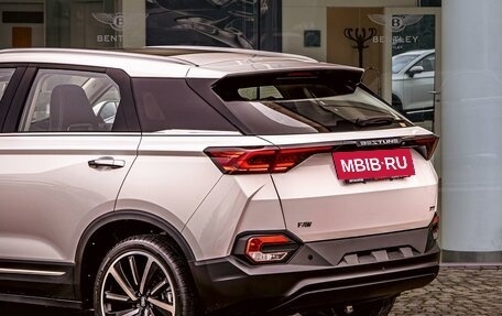 FAW Bestune T77, 2024 год, 1 895 000 рублей, 10 фотография