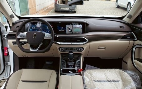 FAW Bestune T77, 2024 год, 1 895 000 рублей, 16 фотография