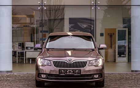 Skoda Superb III рестайлинг, 2014 год, 1 255 000 рублей, 2 фотография