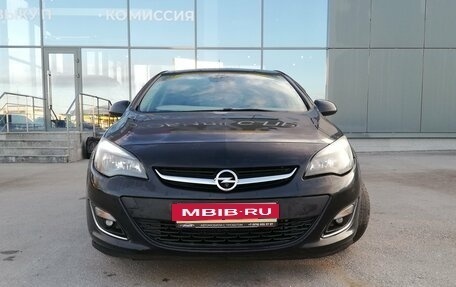 Opel Astra J, 2013 год, 883 000 рублей, 2 фотография