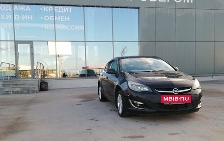Opel Astra J, 2013 год, 883 000 рублей, 10 фотография