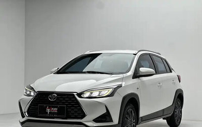 Toyota Yaris XP150 рестайлинг, 2022 год, 1 000 000 рублей, 1 фотография