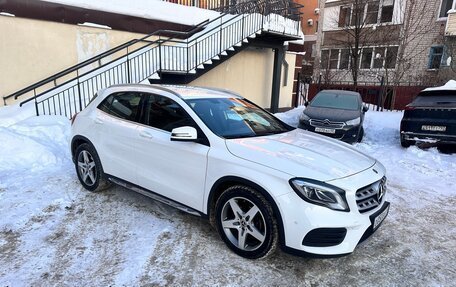Mercedes-Benz GLA, 2019 год, 2 600 000 рублей, 3 фотография