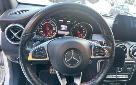 Mercedes-Benz GLA, 2019 год, 2 600 000 рублей, 10 фотография