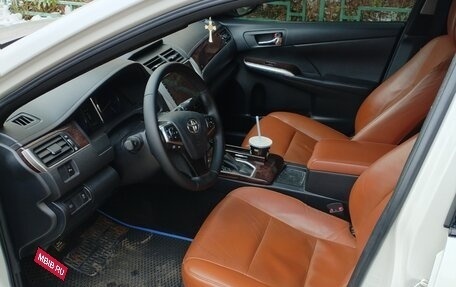 Toyota Camry, 2017 год, 2 200 000 рублей, 9 фотография