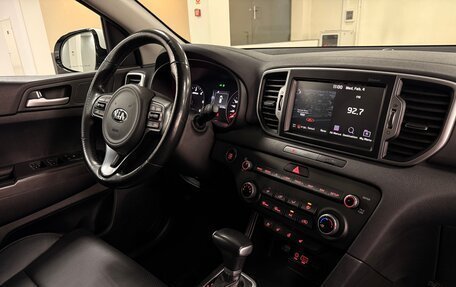 KIA Sportage IV рестайлинг, 2017 год, 2 040 000 рублей, 11 фотография