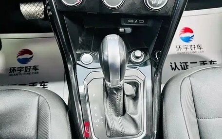 Volkswagen T-Roc I, 2021 год, 1 319 000 рублей, 20 фотография